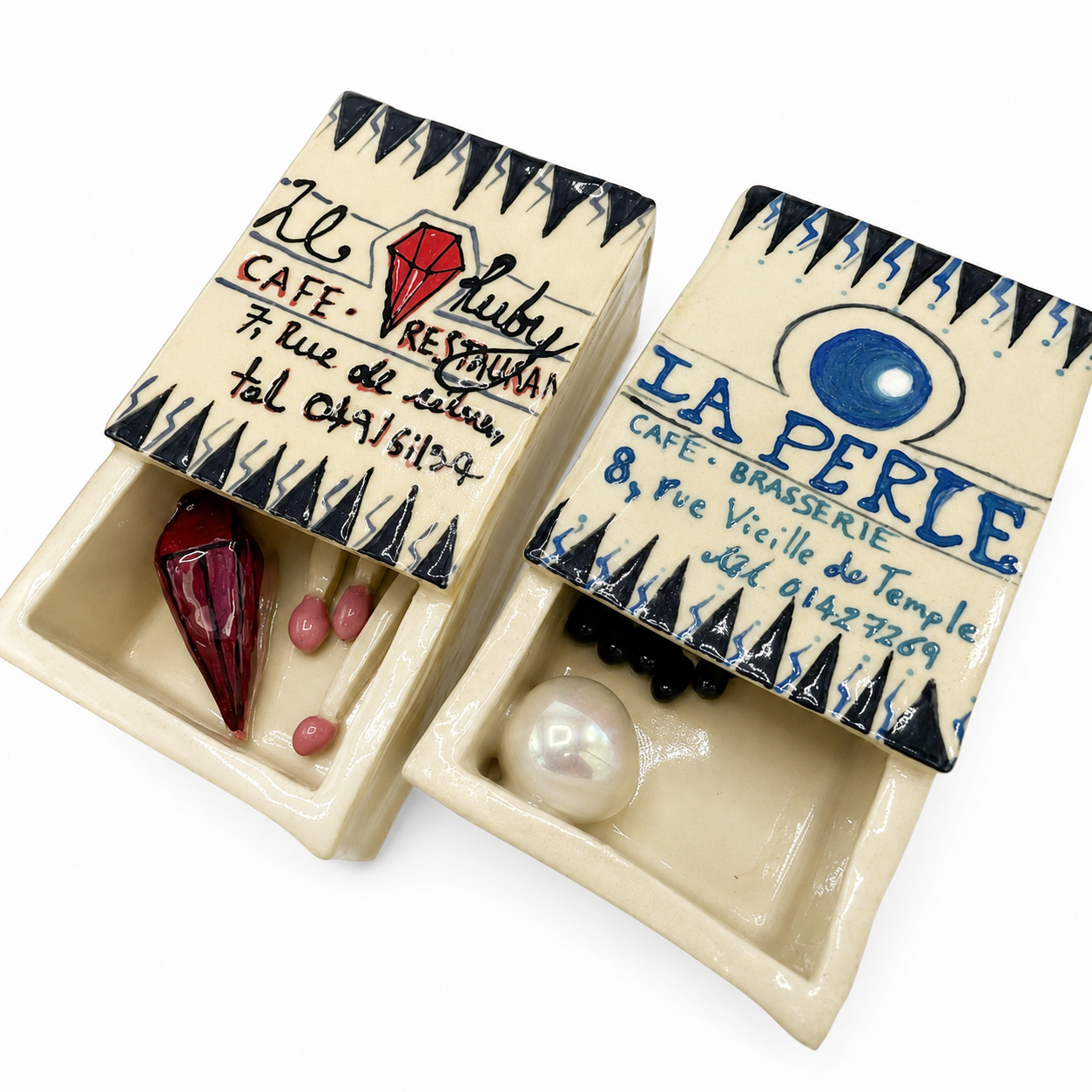 La Perle Matchbox